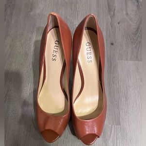 Women’s Guess high heels
